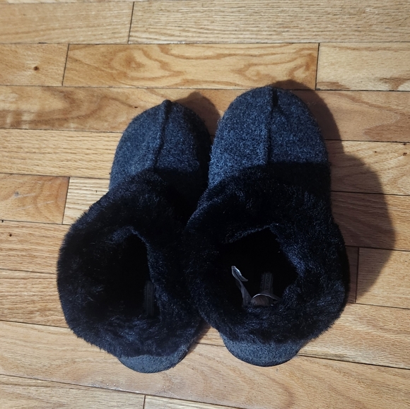 Stylish Black And Gray Slip On Shoes - Picture 1 of 4